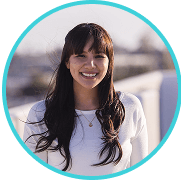 Karen Hoang Headshot